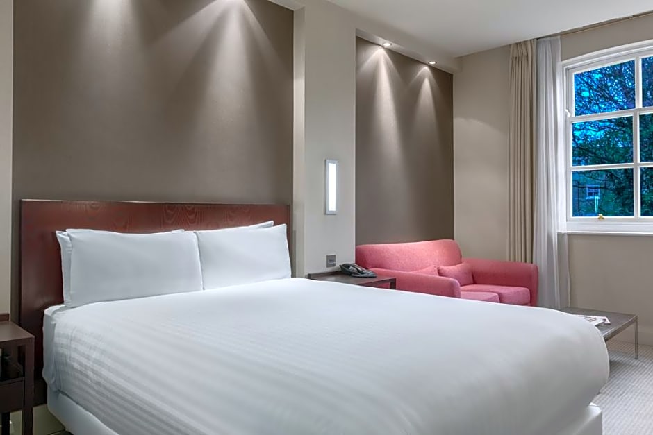 NH London Kensington