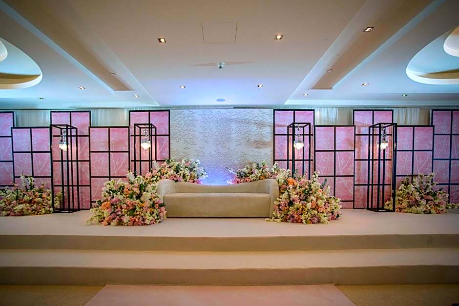 Millennium Hotel & Convention Centre Kuwait