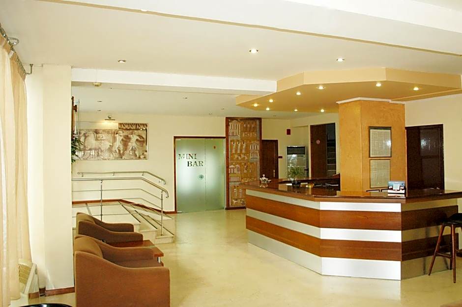 Omiros Hotel