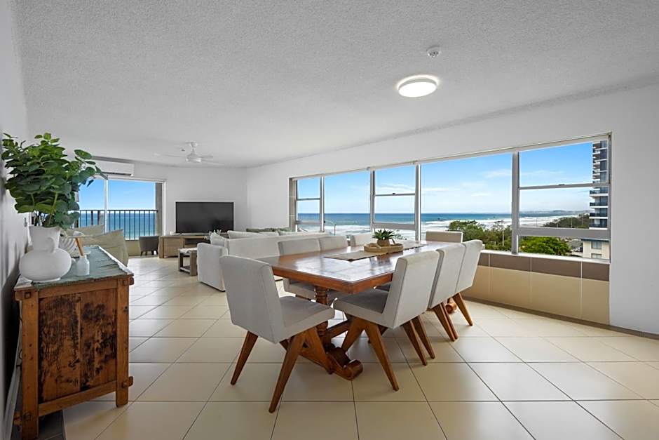 Pacific Plaza Apartments