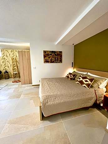 Deluxe Double Room with Extra Bed