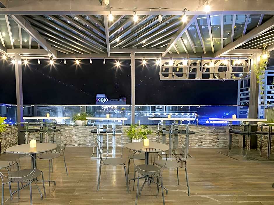 Diamond Luxury Hotel