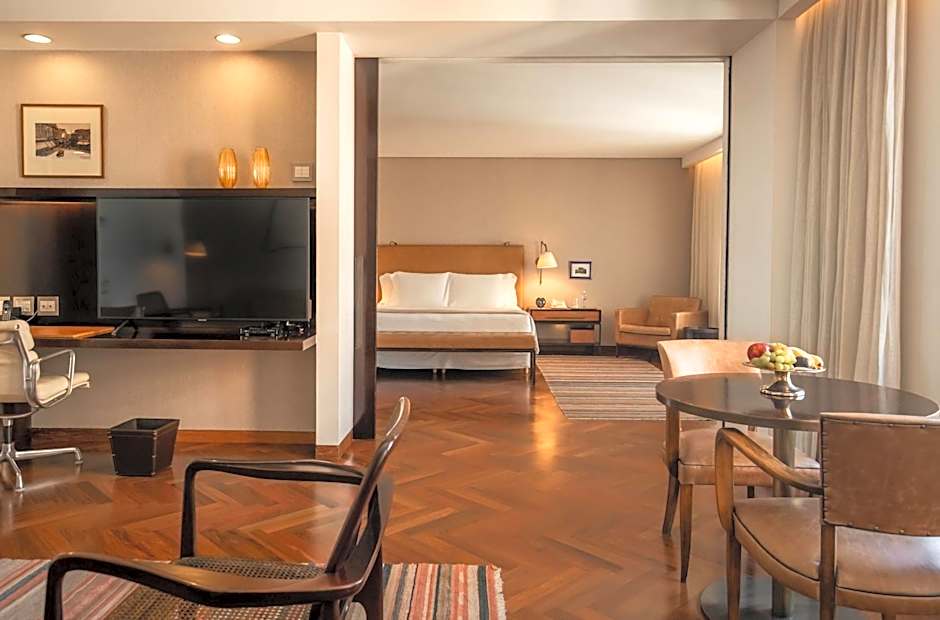 Photo 1 of 12 of Suite