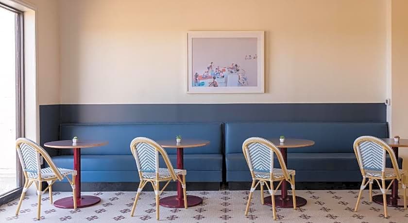 Mulberry, a Wyndham Hotel