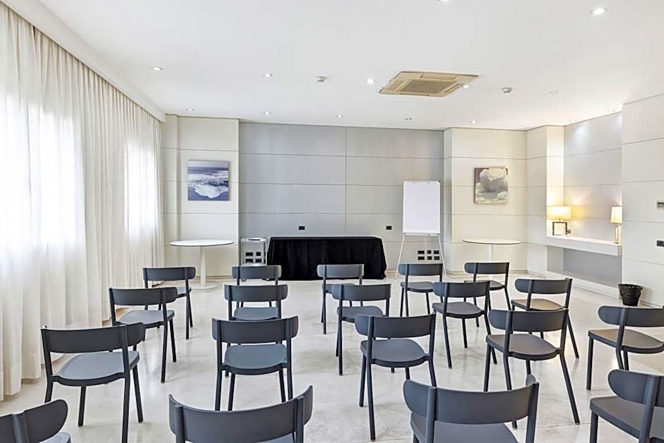 B&B Hotel Granada Estacion