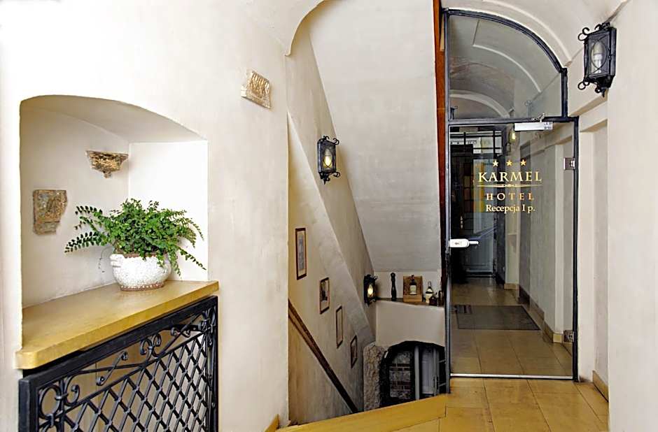 Aparthotel Karmel