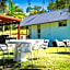 Capri Cabins