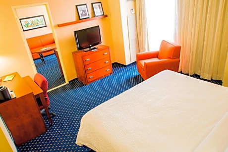 Room, 1 King Bed with Sofa bed, Non Smoking (1 King Bed and 1 Double Sofa Bed)