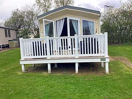 Luxury caravan at Seton Sands