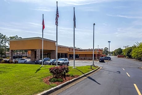Quality Inn & Suites Chattanooga