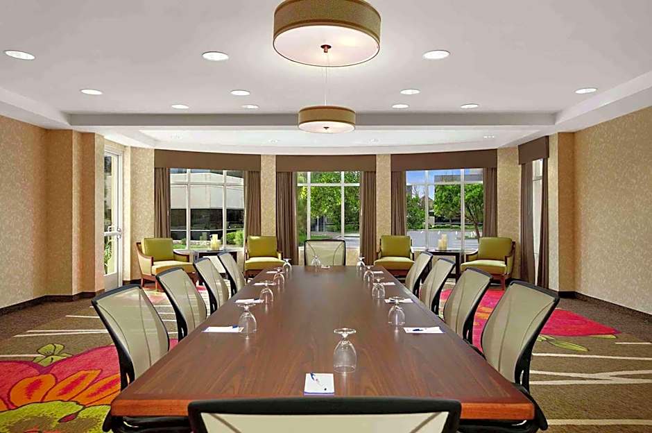 Hilton Garden Inn San Francisco Airport North