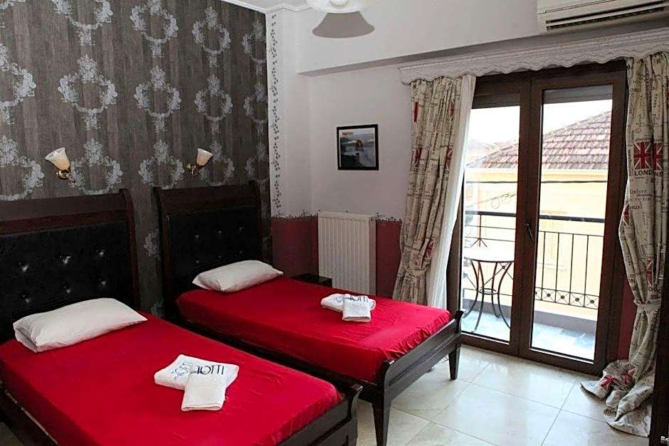 Toti Boutique Rooms