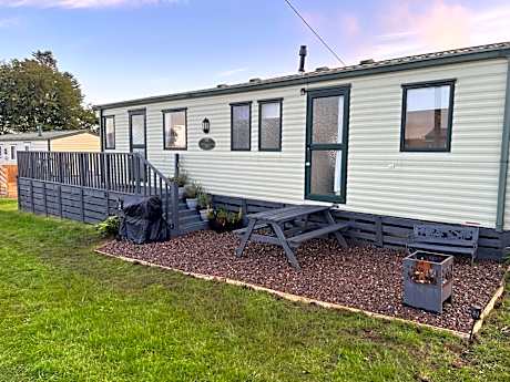 Jungle House no.26 at Three Lochs Holiday Park
