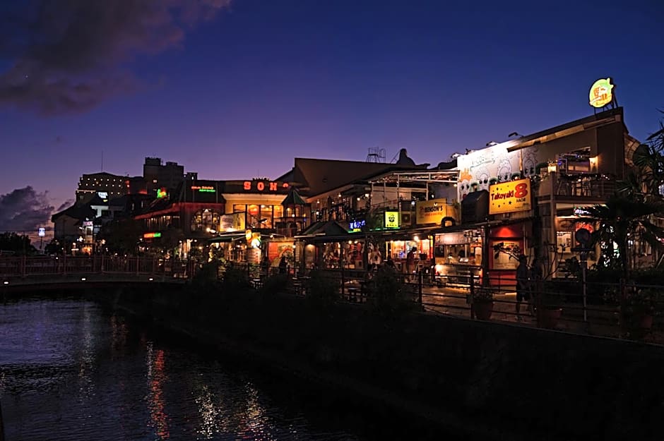 Family Condo Chatan Hills by Coldio Premium