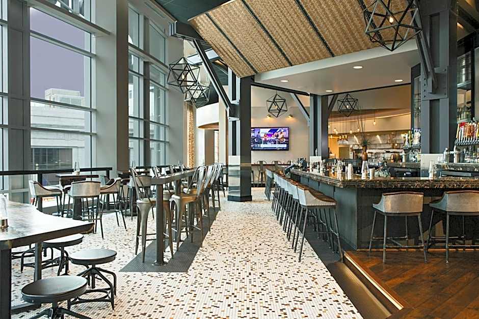 Renaissance by Marriott Allentown Hotel