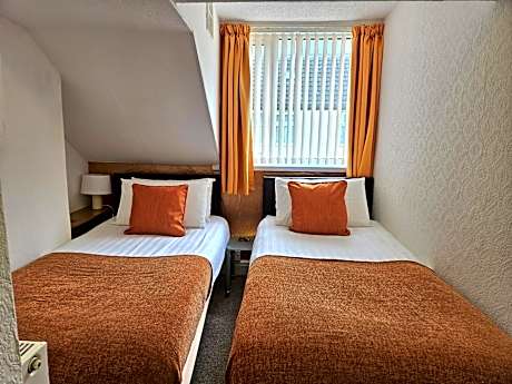 Budget Twin Room