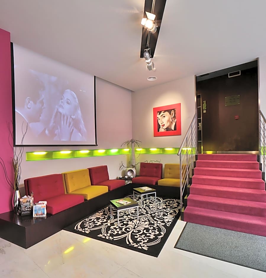 Best Western Cinemusic Hotel