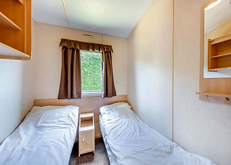 Riverside Caravan Park