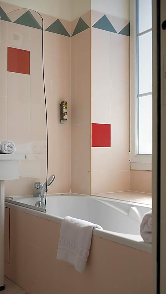 Logis Hôtel & Restaurant - Le Saint-Louis