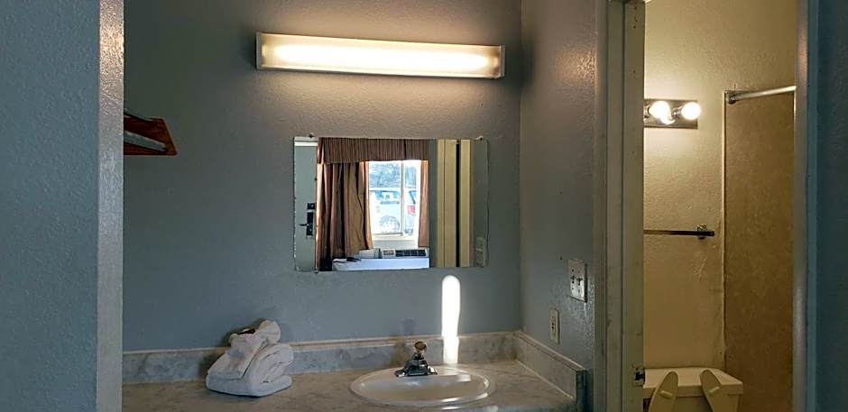 Minsk Hotels - Extended Stay, I-10 Tucson Airport