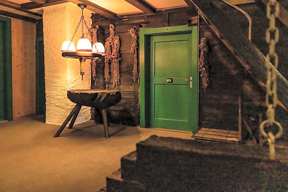 Swiss-Chalet Merlischachen - Historik Chalet-Hotel Lodge