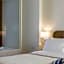 O Monot Luxury Boutique Hotel