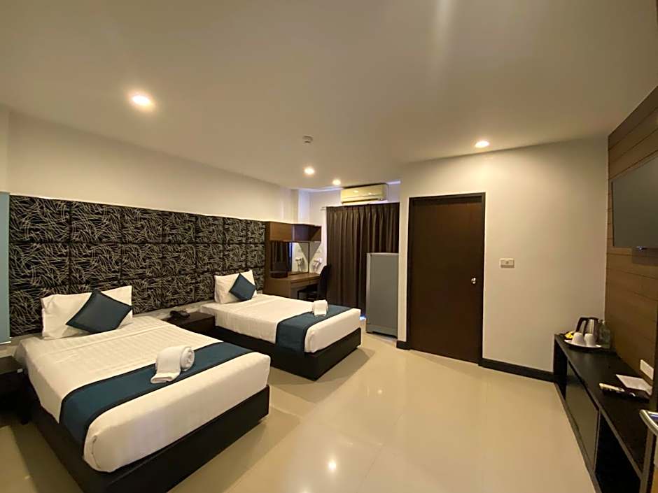Le Vernissage Hotel – Pattaya, DC