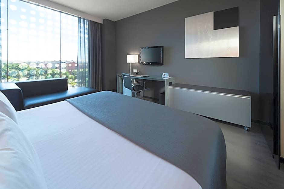 Photo 1 of 11 of Double Room