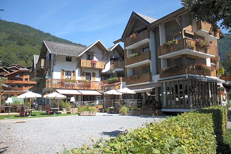 Logis Hotel Gai Soleil