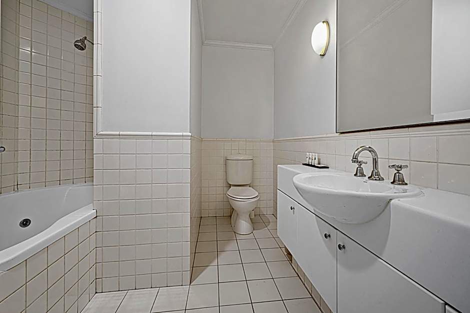 Comfort Apartments Melbourne Central