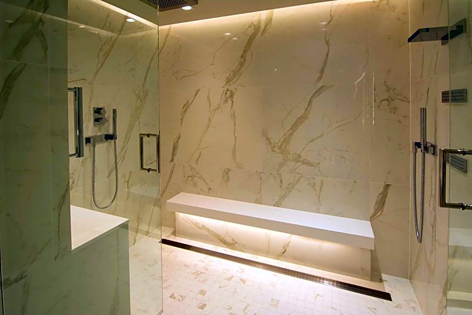 The Benson Portland, Curio Collection by Hilton