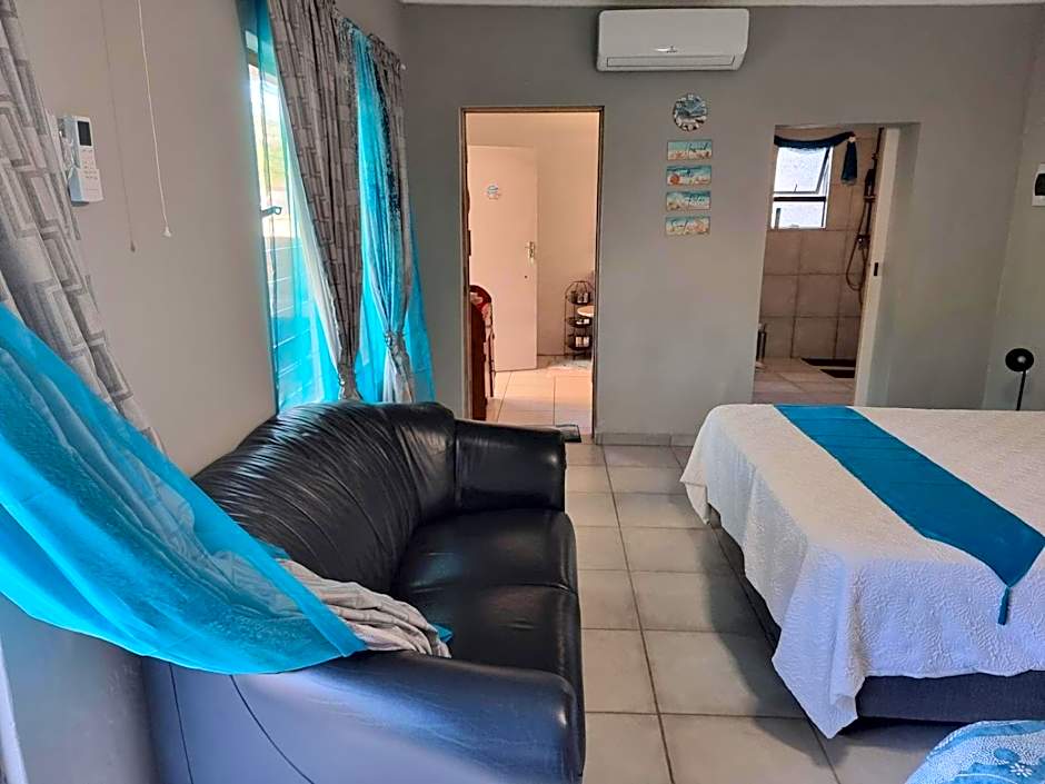 Boskraai Self-Catering -74 Hornbill Street