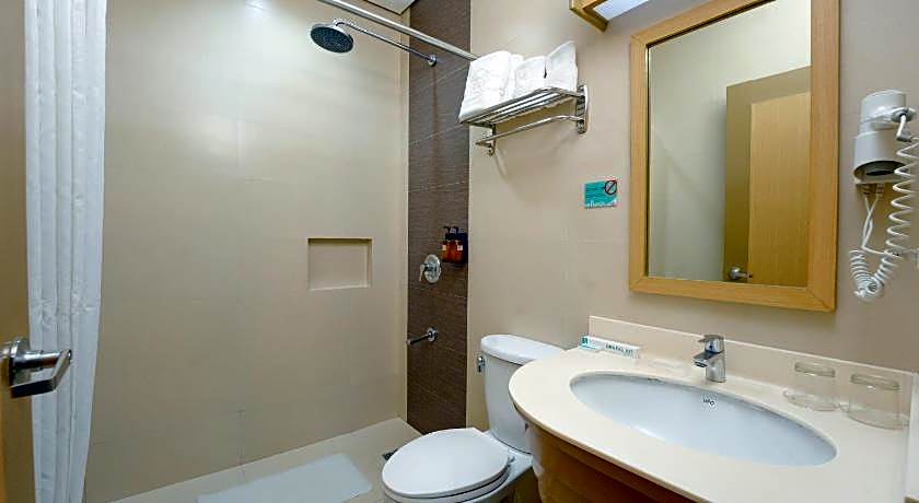 Microtel by Wyndham Davao