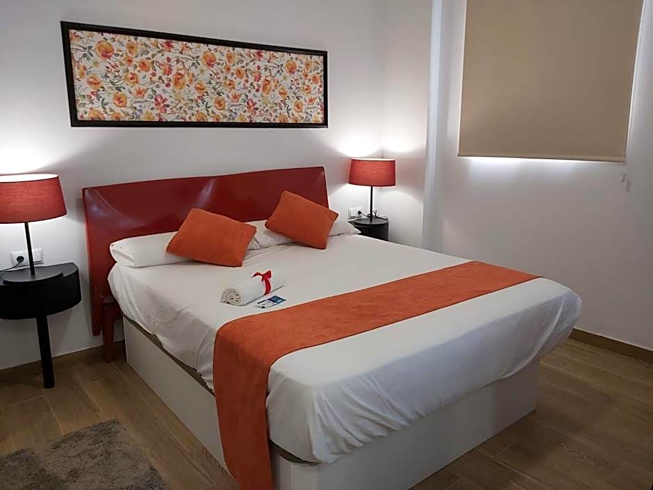 Apartamentos Rous - Solo adultos