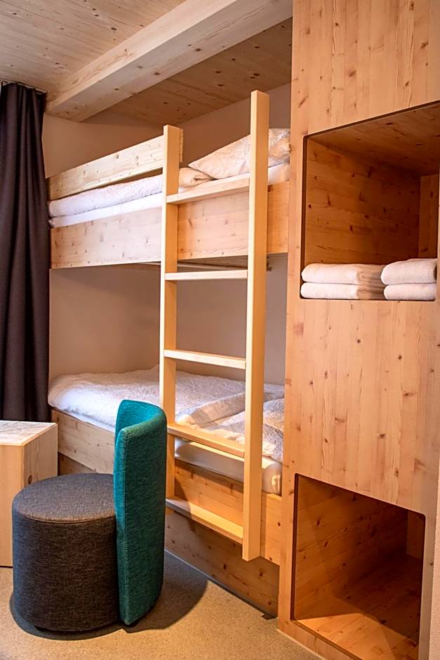 Eiger Lodge Chic
