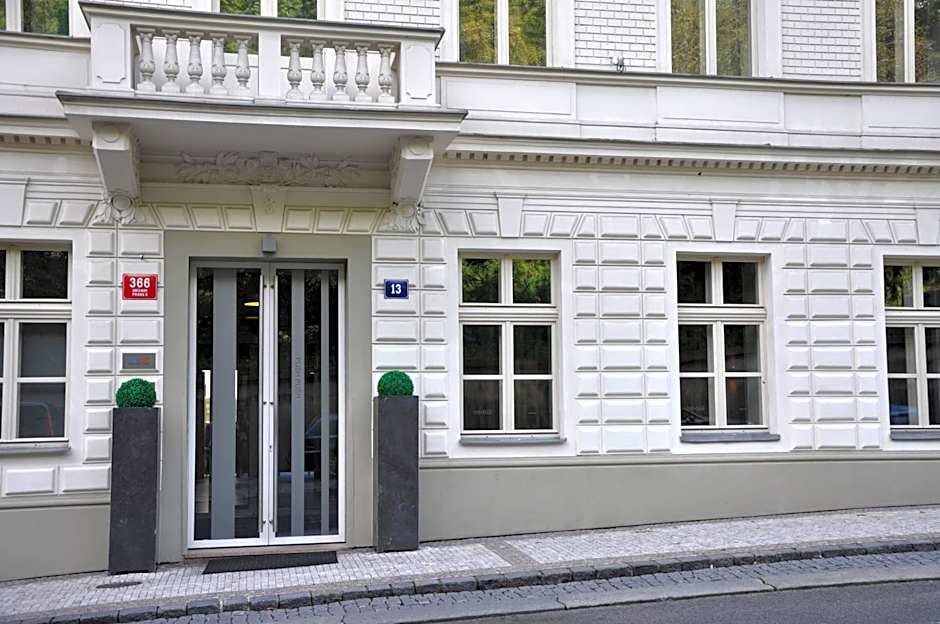 Red & Blue Design Hotel Prague