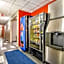 Econo Lodge Topeka at Wanamaker