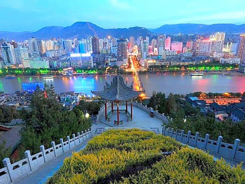 PAI Hotel Lanzhou Yantan Tianqing Park College of Arts and Sciences