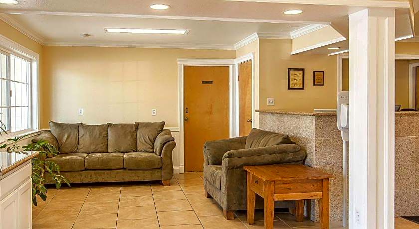 Quality Inn Grants Pass