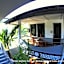 Micky Santoro Hotel & Restaurant