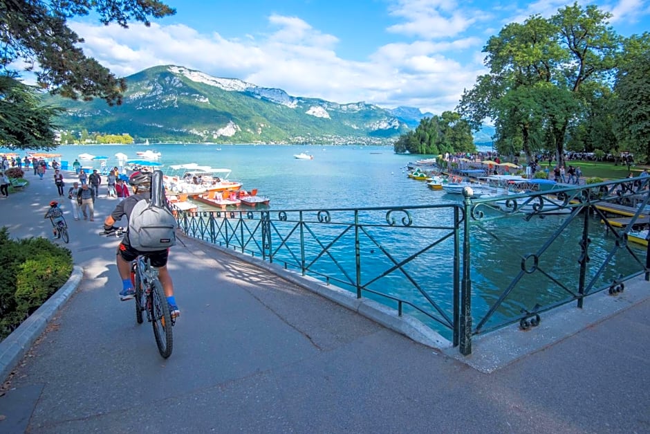 Campanile Annecy - Cran Gevrier