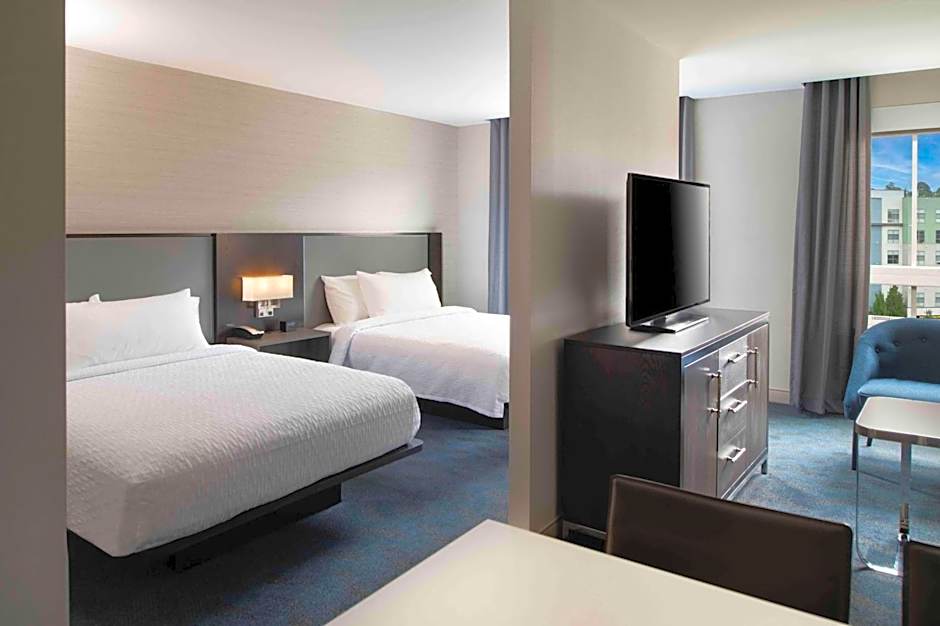 Homewood Suites By Hilton Boston Logan Airport Chelsea