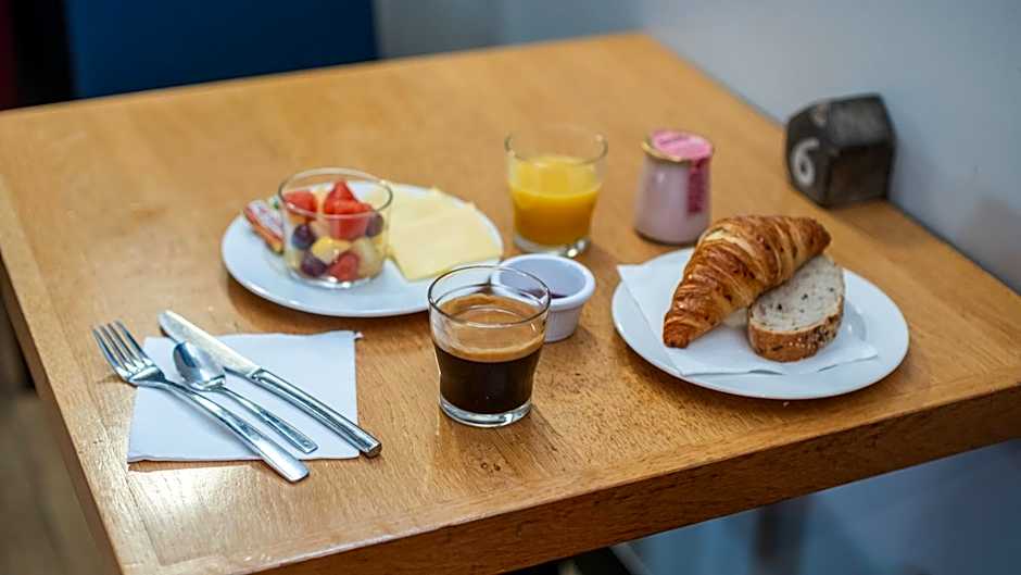 Campanile PRIME - Nice Airport