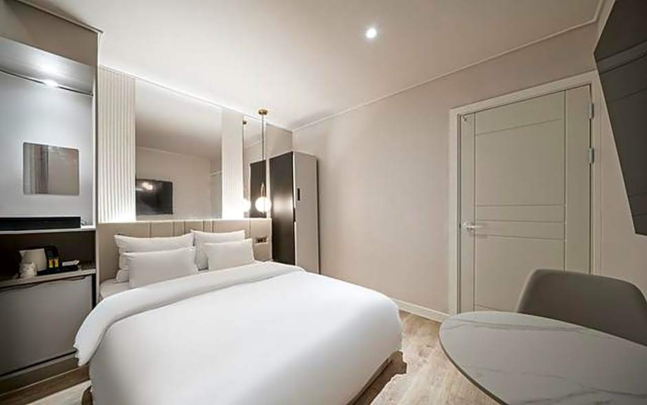 Ji STAY Pohang Daedo-dong Branch