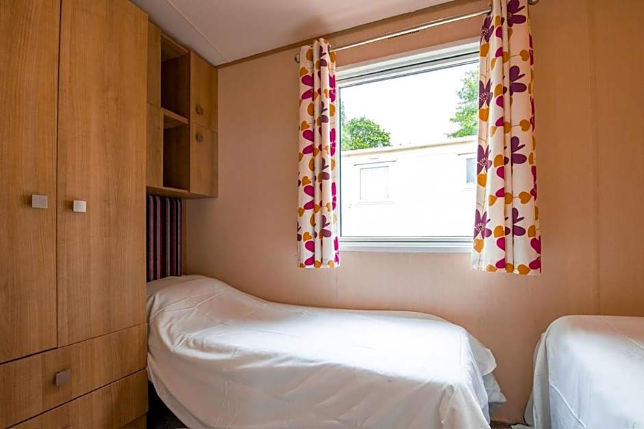 No 27 Coghurst Hall Hastings