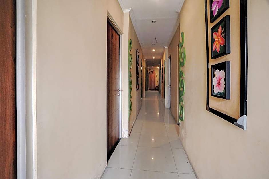 Hotel O Surabaya near Surabaya Town Square formerly Kupang Gunung Residence