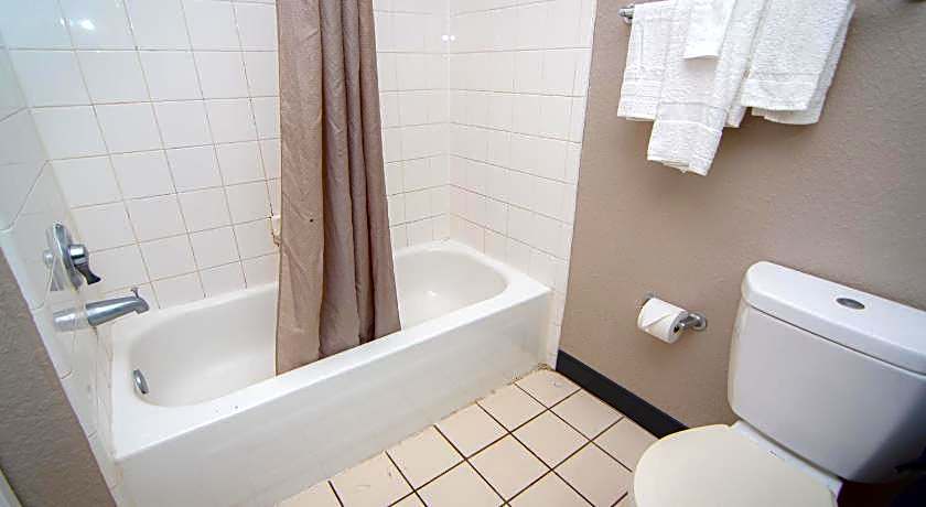 Studio 6 Extended Stay - West Palm Beach, FL
