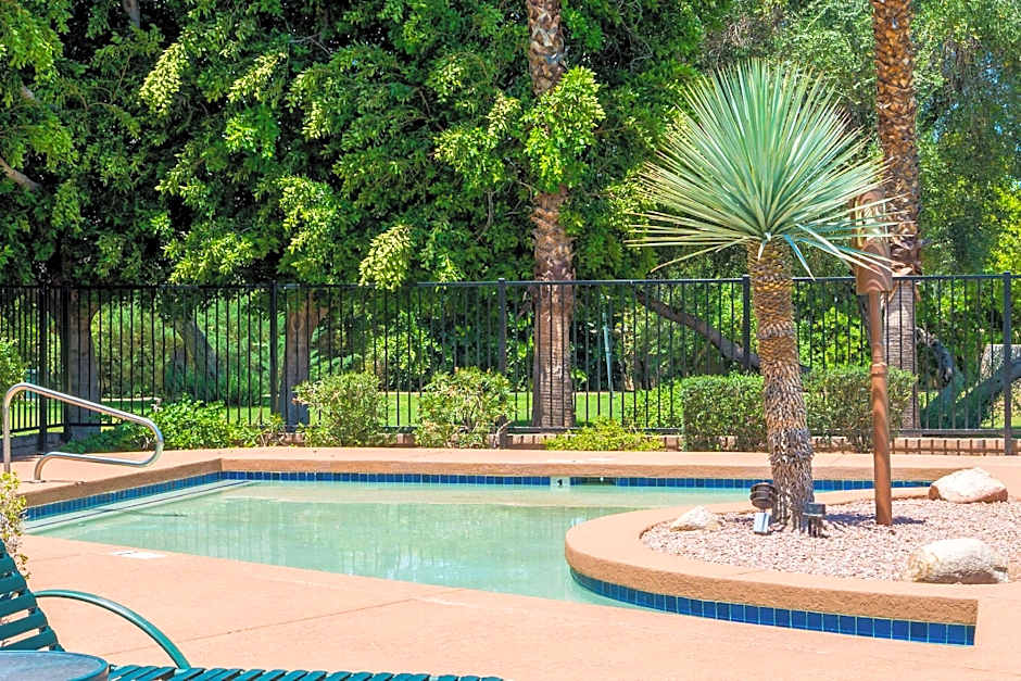 Independence 47 Hotel – Scottsdale, AZ
