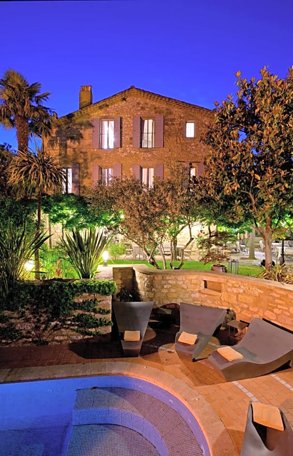 Le Castellas Hotel & SPA - TERITORIA