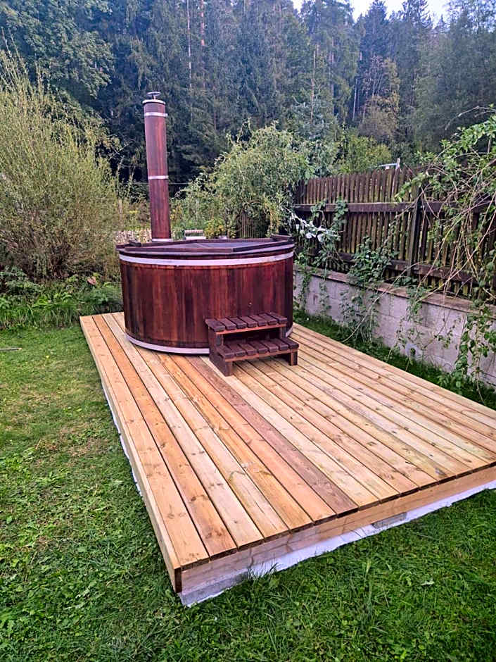 CHATAUDEDKA SK - 4 person - bathtub